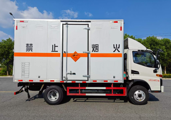 崇明2025年第三批民爆行业安全生产典型执法案例